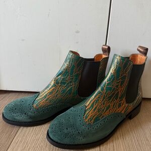 Embassy London | Teal & Gold Chelsea Boot | Size 39 (Women's 8.5)